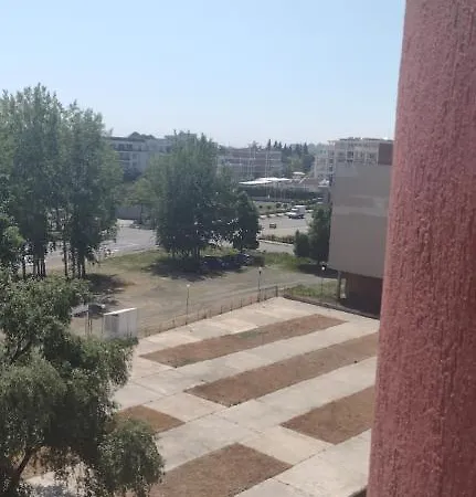 Apartment Global Village *
